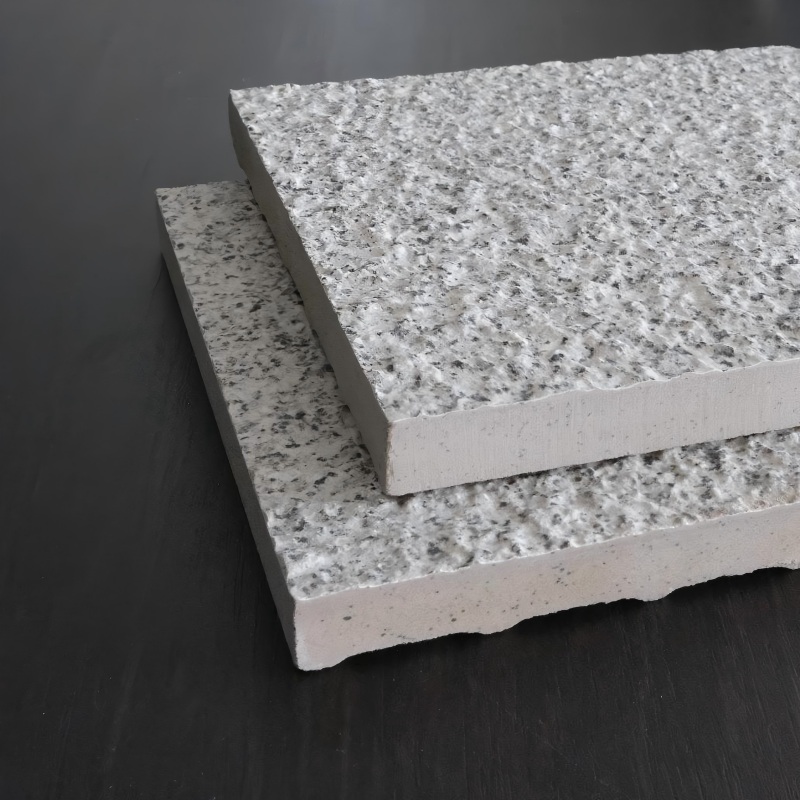 Làm thế nào để tái tạo bề mặt đá tự nhiên được rèn bằng búa lên gạch men? Beata Ceramics có phương pháp đã được chứng minh!